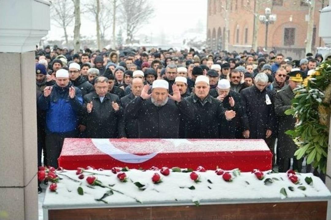 Darendeli İşadamı Parlak Ankara&rsquo;da Toprağa Verildi