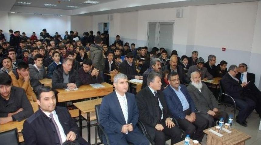 Başarılı &Ouml;ğrenciler Altınla &Ouml;d&uuml;llendirildi