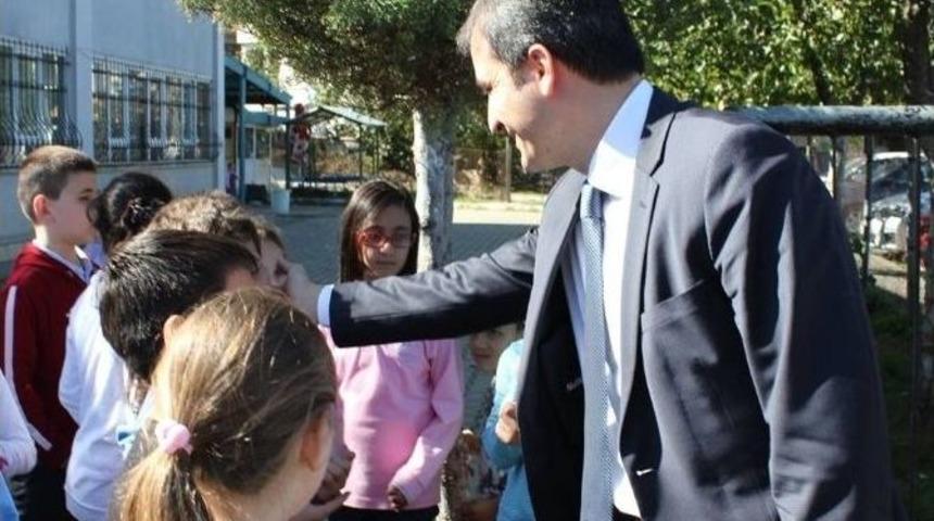 Belediye Başkanı C&uuml;neyt Yemenici Yarı Yıl Tatil Mesajı Yayınladı