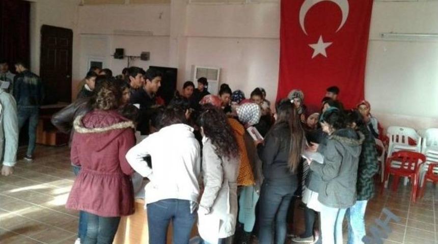 İdil’de Binlerce Öğrenci Karnelerini Alamadı