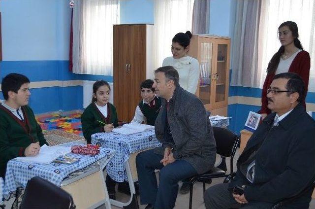 Kaymakam Güven’den Özel Eğitim Sınıfına Ziyaret