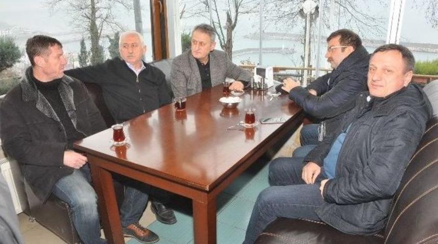 K&ouml;m&uuml;rspor&rsquo;a Dayanışma Kahvaltısı