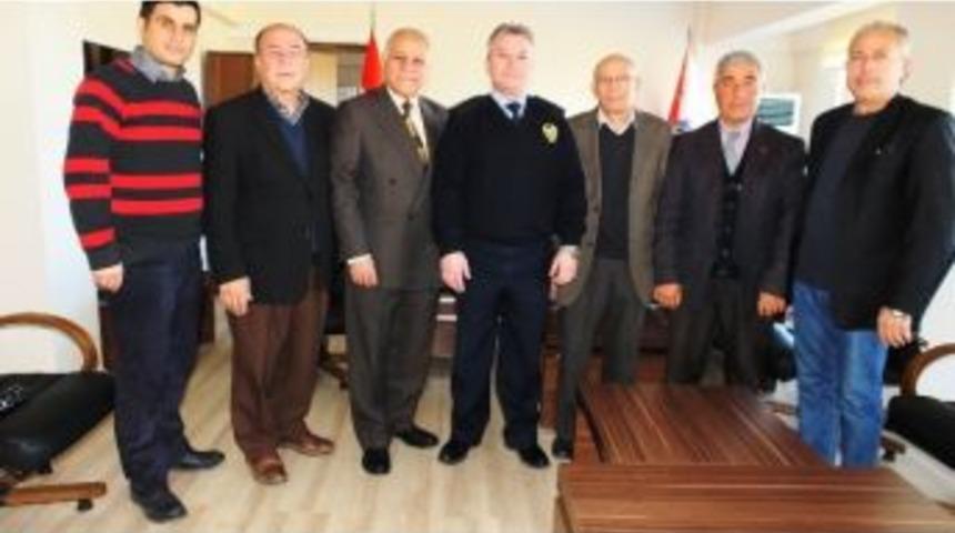 Burhaniye&rsquo;de Emniyet M&uuml;d&uuml;r&uuml;ne &Ccedil;orumlu Ziyareti