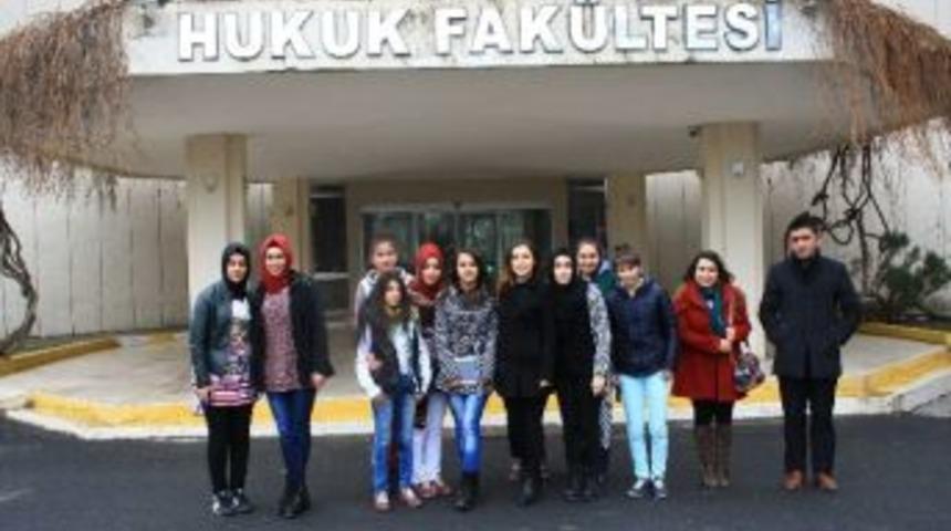 Bismilli &Ouml;ğrenciler D&uuml;&rsquo;y&uuml; Gezdi