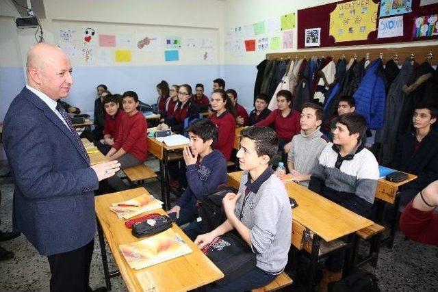 Çolakbayrakdar,’ Karne Öğrencinin Değil Hepimizin’