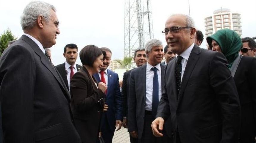 Elvan: &ldquo;&ouml;ğrenciler Karne Alırken Şerefsizler Okula Bomba Atmaktan &Ccedil;ekinmiyor&rdquo;