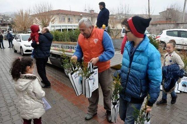 Başkan Cingil’den Öğrencilere Anlamlı Hediye