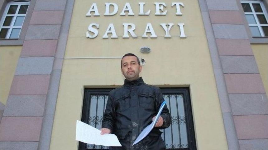 Sivaslı Şair, Akademisyenler Hakkında Su&ccedil; Duyurusunda Bulundu