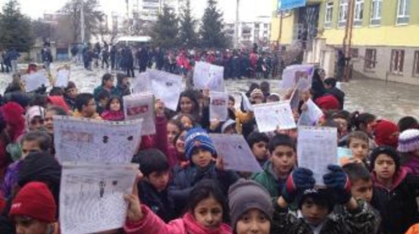 Kulu&rsquo;da 8 Bin 433 &Ouml;ğrenci Karne Aldı