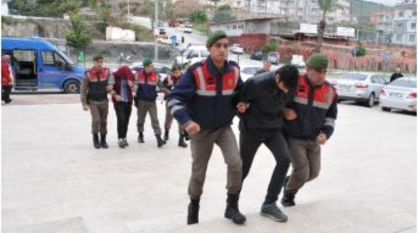 Televizyon Hırsızlarını Jandarma Yakaladı