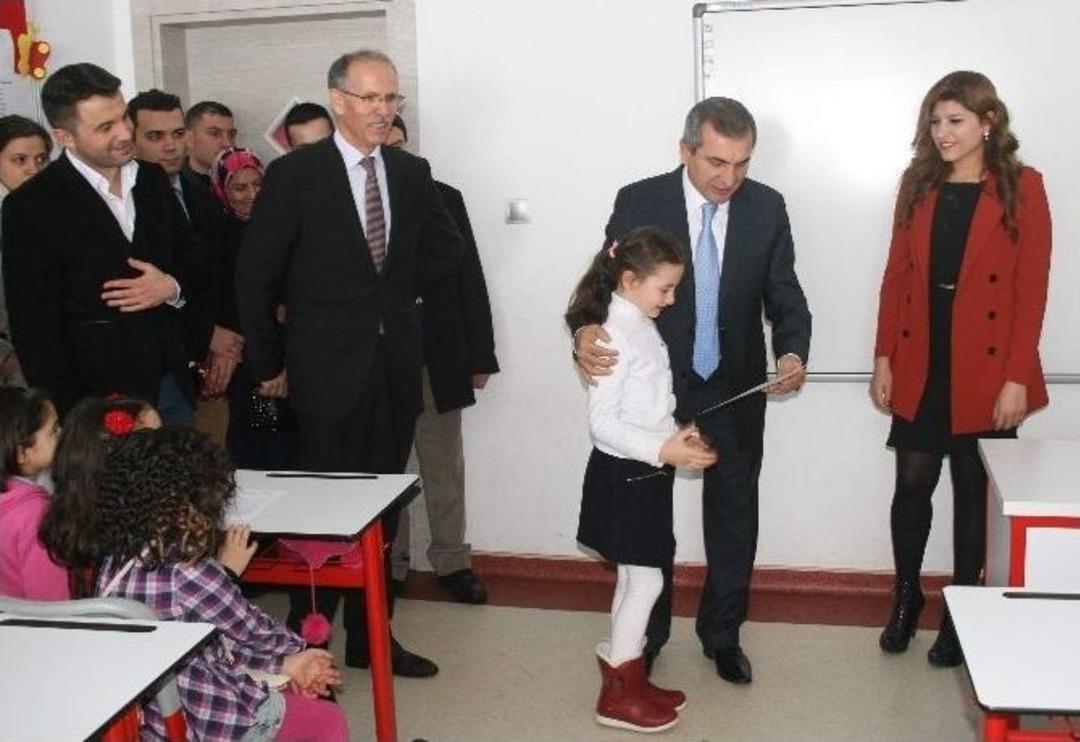 Yozgat&rsquo;ta 80 Bin &Ouml;ğrenci Karne Sevinci Yaşadı