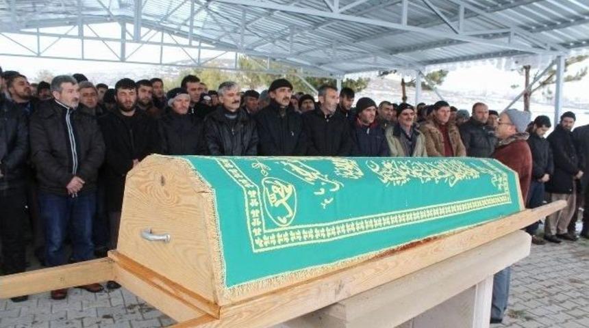 (&ouml;zel Haber) Notları Nedeniyle İntihar Eden &Ccedil;ocuk Toprağa Verildi