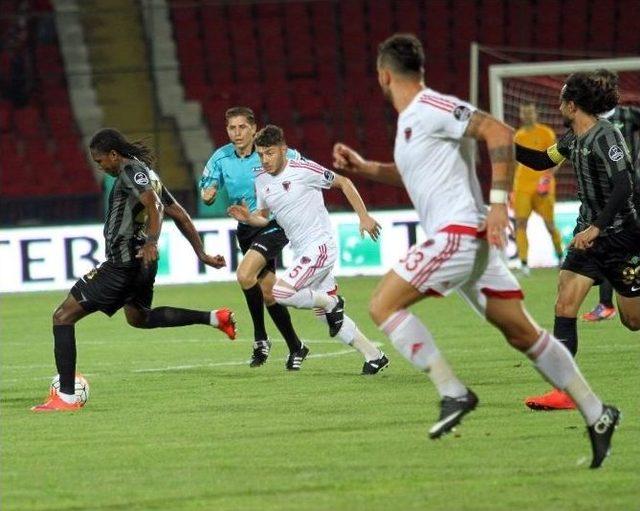 Akhisar Belediyespor’un Mersin Kadrosu Belli Oldu