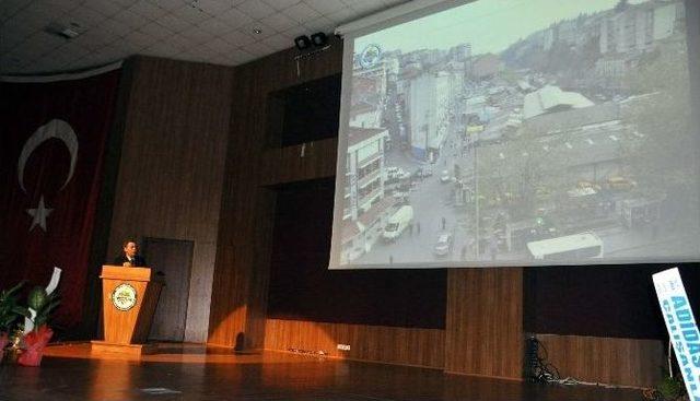 Başkan Uysal Pazar Yeri Ve Ulaşımla İlgili Projelerini Anlattı