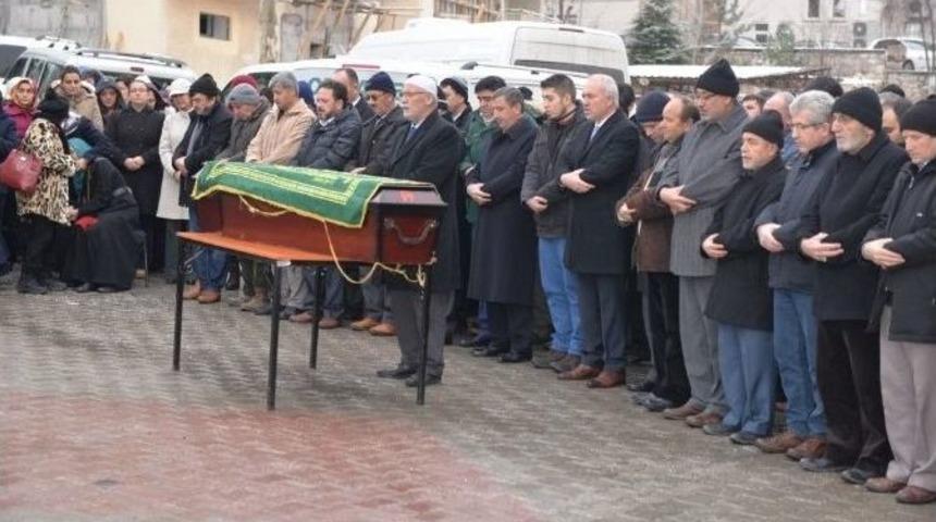 K&uuml;tahya İl Sağlık M&uuml;d&uuml;r Yardımcısı Enver Yıldırım Vefat Etti