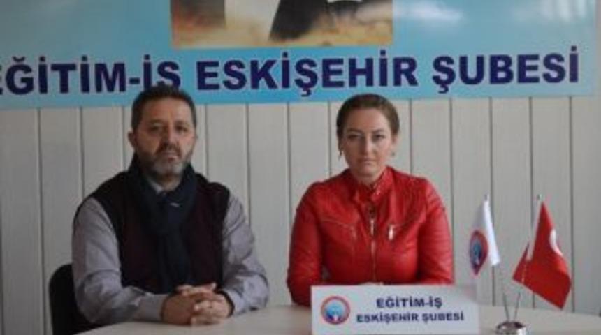 Eğitim-iş Eskişehir Şube Başkanı Ebru Sungar: