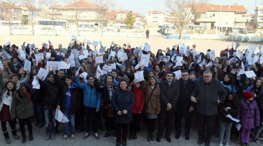 Babaeski ’de 5 Bin 278 Öğrenci Karne Aldı