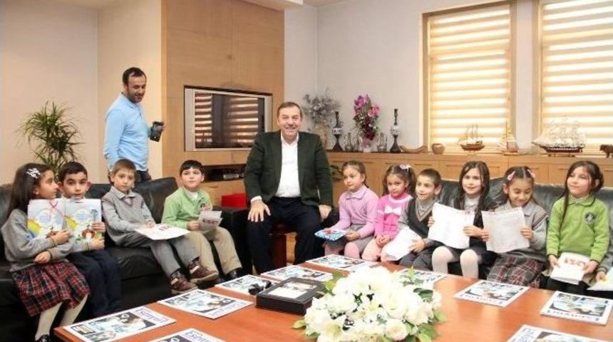 T&uuml;p Bebekler İlk Karnelerini Aldı