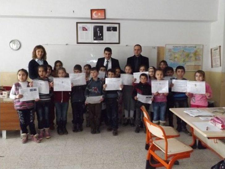 Yenipazar’da Öğrencilerin Karne Sevinci G3