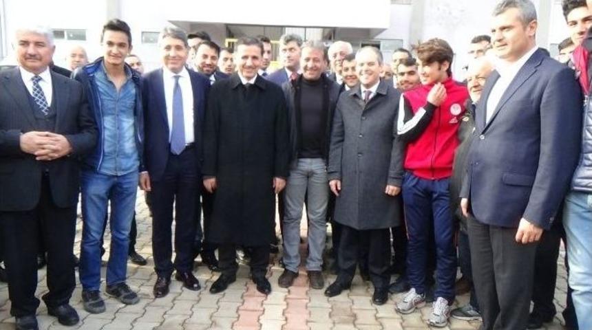 Spor Bakanı Kılı&ccedil; Hatay&rsquo;da