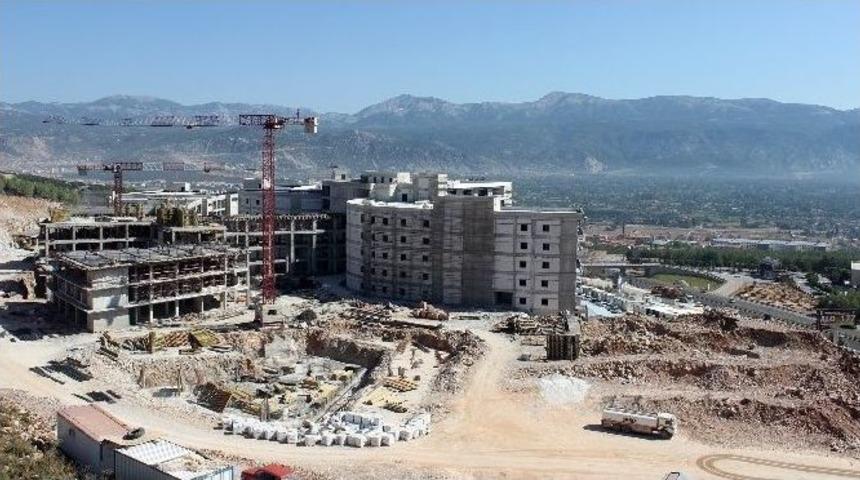 Yoğun Bakım Yatak Sayısı İki Katına &Ccedil;ıkarıldı