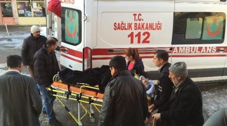 Muradiye&rsquo;de Trafik Kazası: 5 Yaralı
