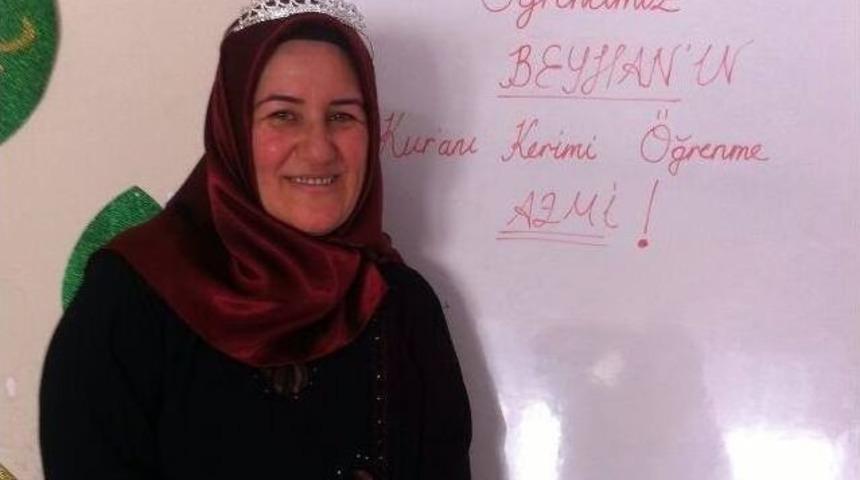 Umre Ziyareti İle &Ouml;d&uuml;llendirildi