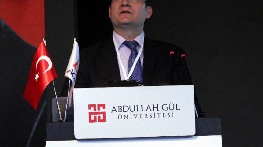 Ag&uuml;&rsquo;de &lsquo;molek&uuml;ler Biyoloji Ve Genetikte G&uuml;ncel Konular&rsquo; Sempozyumu Verildi