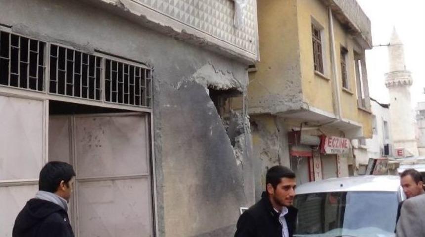 Roketin D&uuml;şt&uuml;ğ&uuml; Mahalle Savaş Alanına D&ouml;nd&uuml;