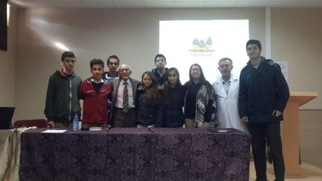 Ticaret Borsası Anadolu Lisesi Şiir Dinleti G&uuml;nleri D&uuml;zenledi