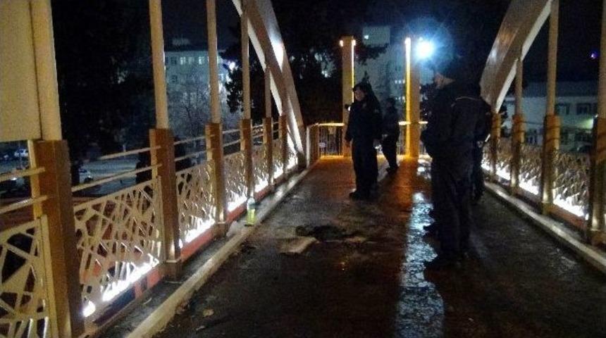 (&ouml;zel Haber) Zorunlu &Uuml;cretsiz İzne &Ccedil;ıkarılan Şahıs Kendisini Yaktı