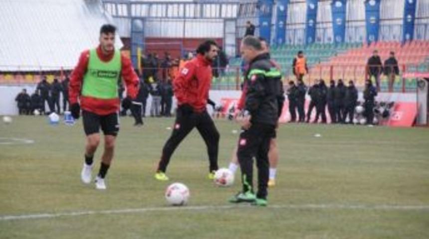 Amed Sfk’da Hazırlıklar Tamam