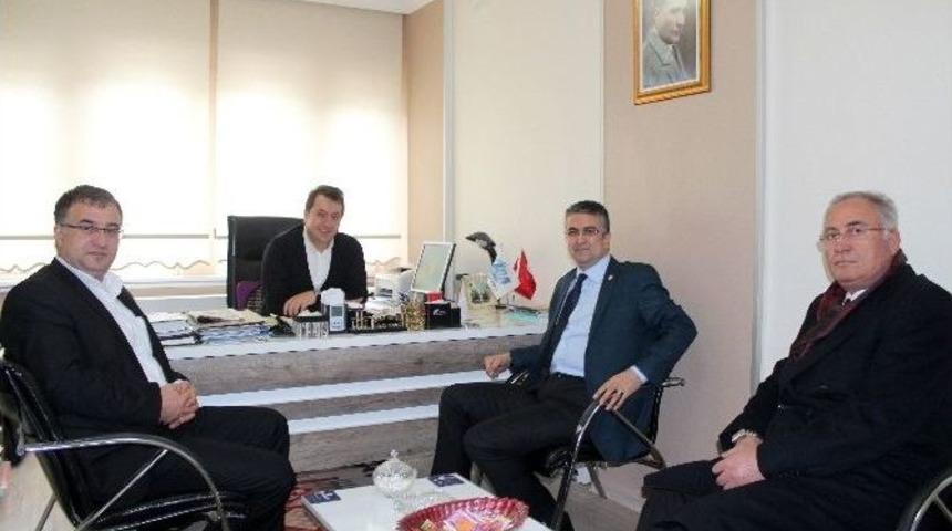 Kamil Aydın: "h&uuml;k&uuml;metin Vaatlerinin Takip&ccedil;isiyiz"