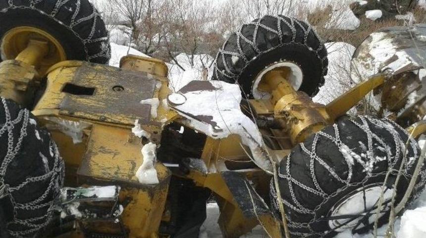 &Ccedil;atak&rsquo;ta Kar Temizleme Aracı Devrildi