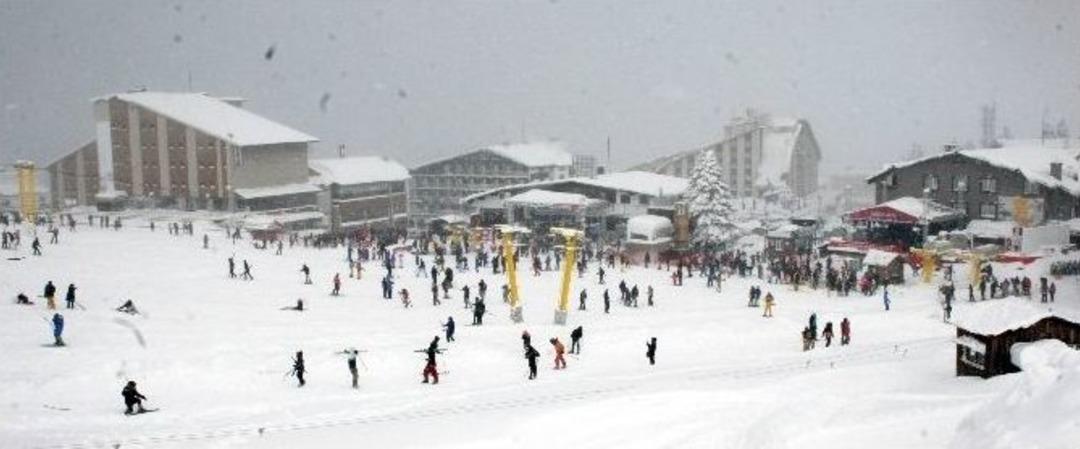 Uludağ&rsquo;da S&ouml;mestr Tatili Yoğunluğu