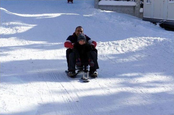 Karnesini Alan Ilgaz’a Koştu G4