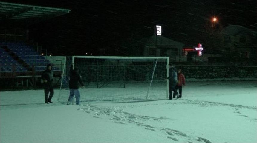 Ak&ccedil;akocaspor&rsquo;da Stat Temizleme &Ccedil;alışmaları Başladı