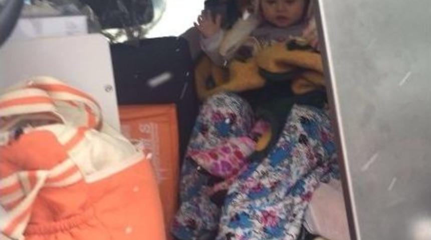 Paletli Ambulans 18 Aylık Bebeğin Yardımına Koştu