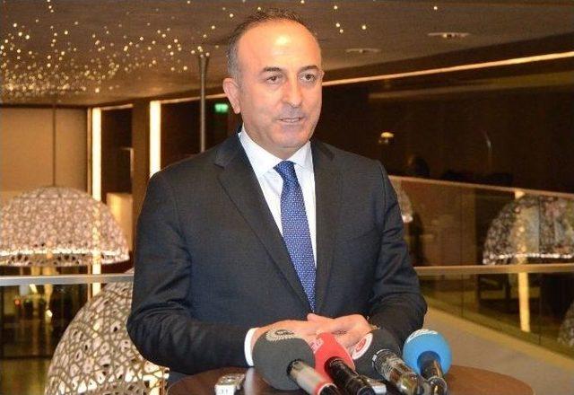 Çavuşoğlu, Rum Kesimi Ana Muhalefet Partisi Lideri Kiprianu İle Bir Araya Geldi