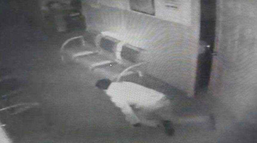 Aile Hekimliğini Soyan Hırsız, 48 Saatte Yakalandı