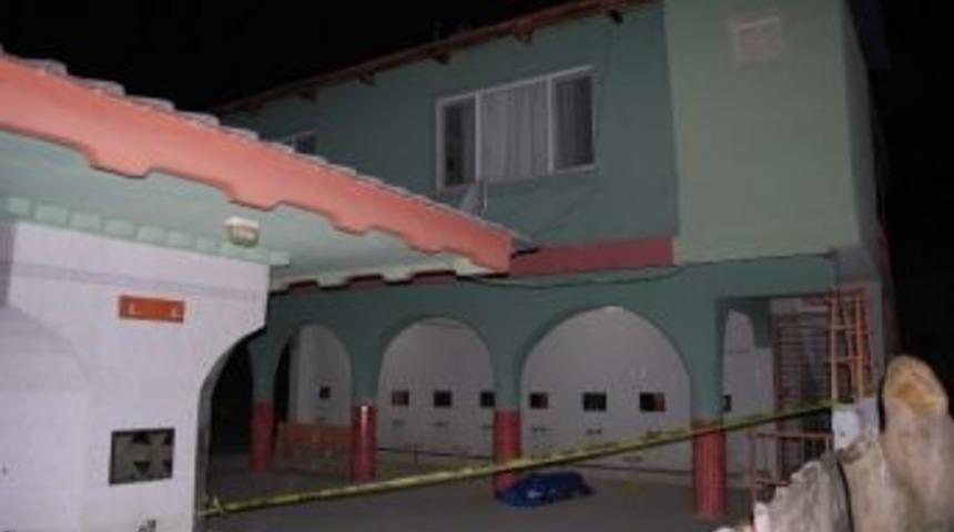 Salihli&rsquo;de 14 Yaşındaki &Ccedil;ocuğun Vurulma Anı G&uuml;venlik Kamerasında