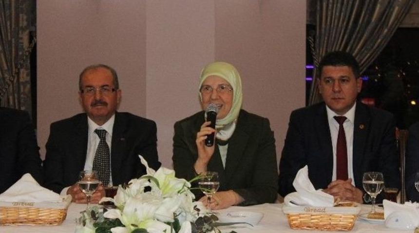 Bakan Ramazanoğlu, Gazetecilerle Buluştu