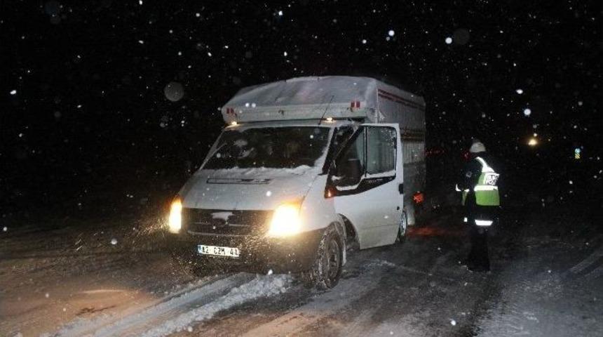Karaman&rsquo;da Yoğun Kar Yağışı