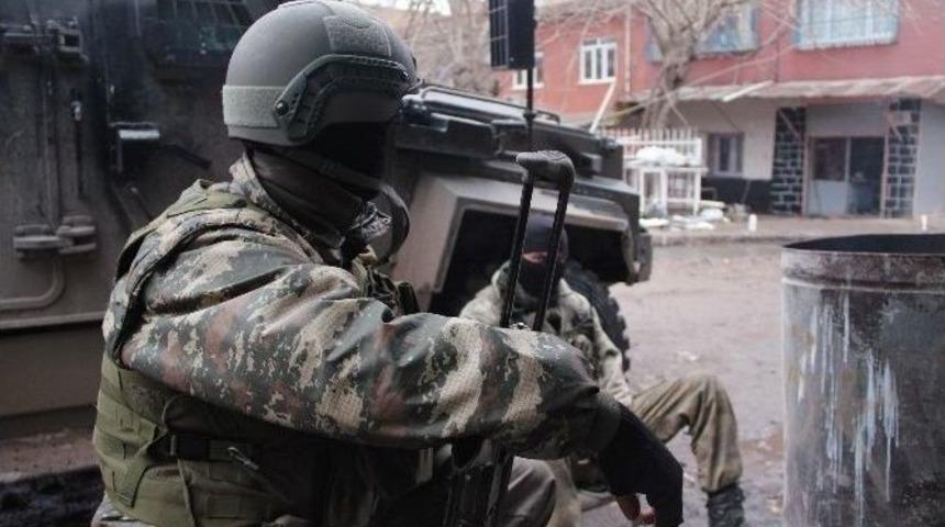 Sur&rsquo;da Yasak 54&rsquo;&uuml;nc&uuml; G&uuml;n&uuml;nde Devam Ediyor