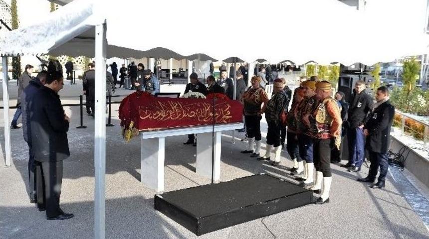 Mustafa Ko&ccedil;&rsquo;un Cenazesi Camiye Getirildi