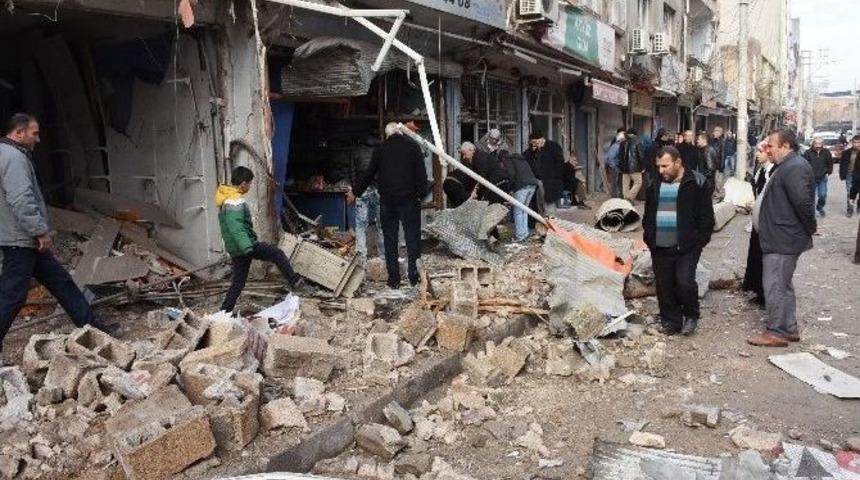 Nusaybin&rsquo;de Polis Aracına Saldırı