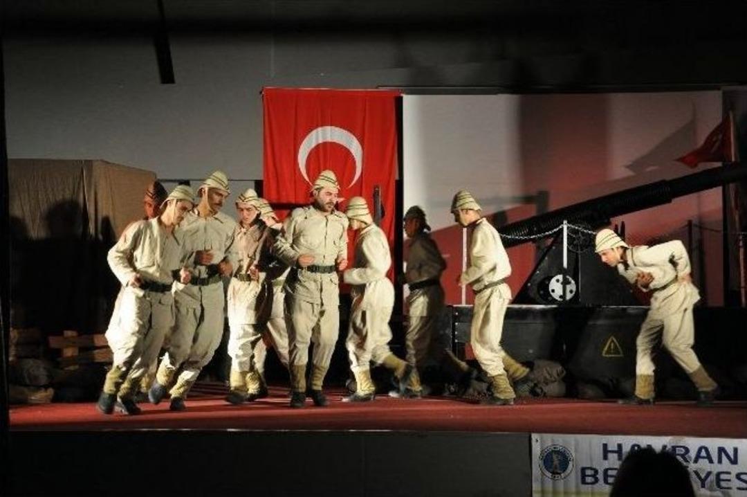 Ayvalık Belediyesi Koca Seyit Tiyatrosunu Ağırladı