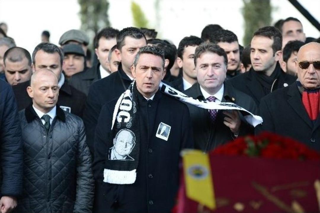 Mustafa Ko&ccedil; Son Yolculuğuna Osmanlı Sancağı İle Uğurlanıyor