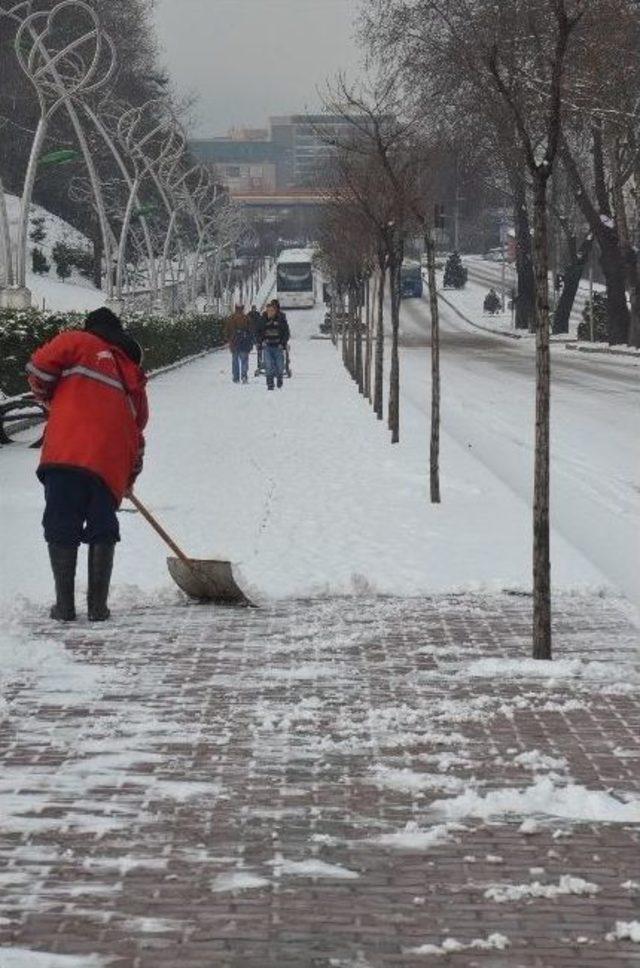 Kar; Zonguldak’ta Hayatı Olumsuz Etkiledi