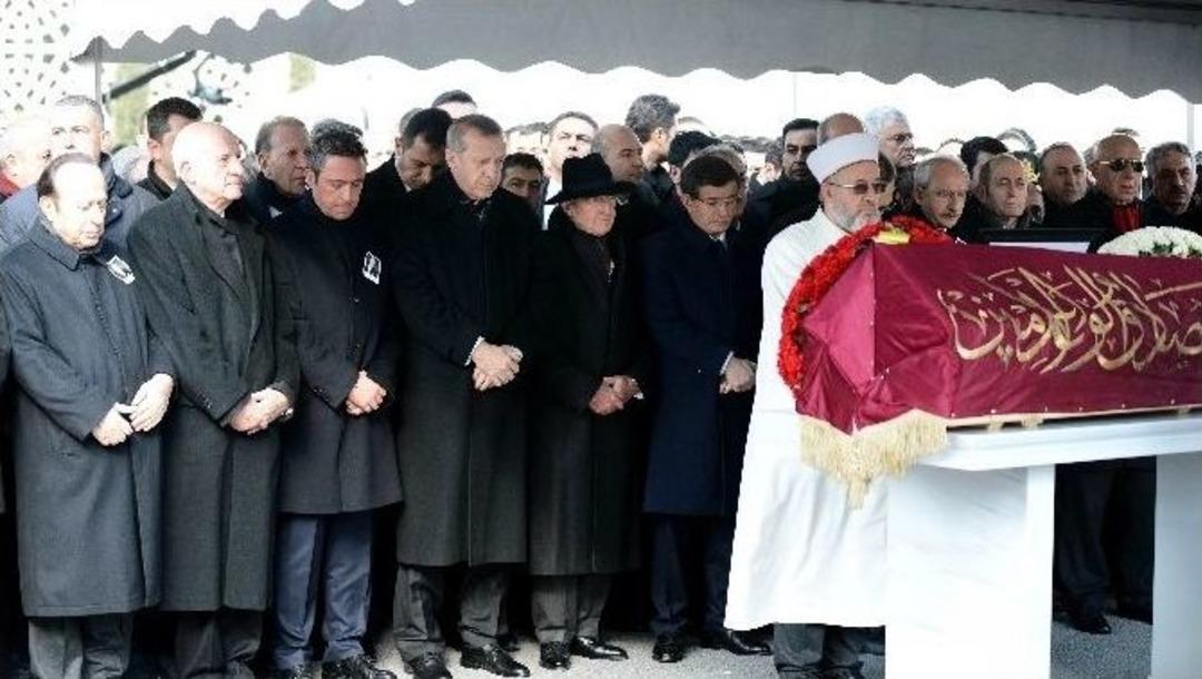 Mustafa Ko&ccedil; Son Yolculuğuna Uğurlanıyor